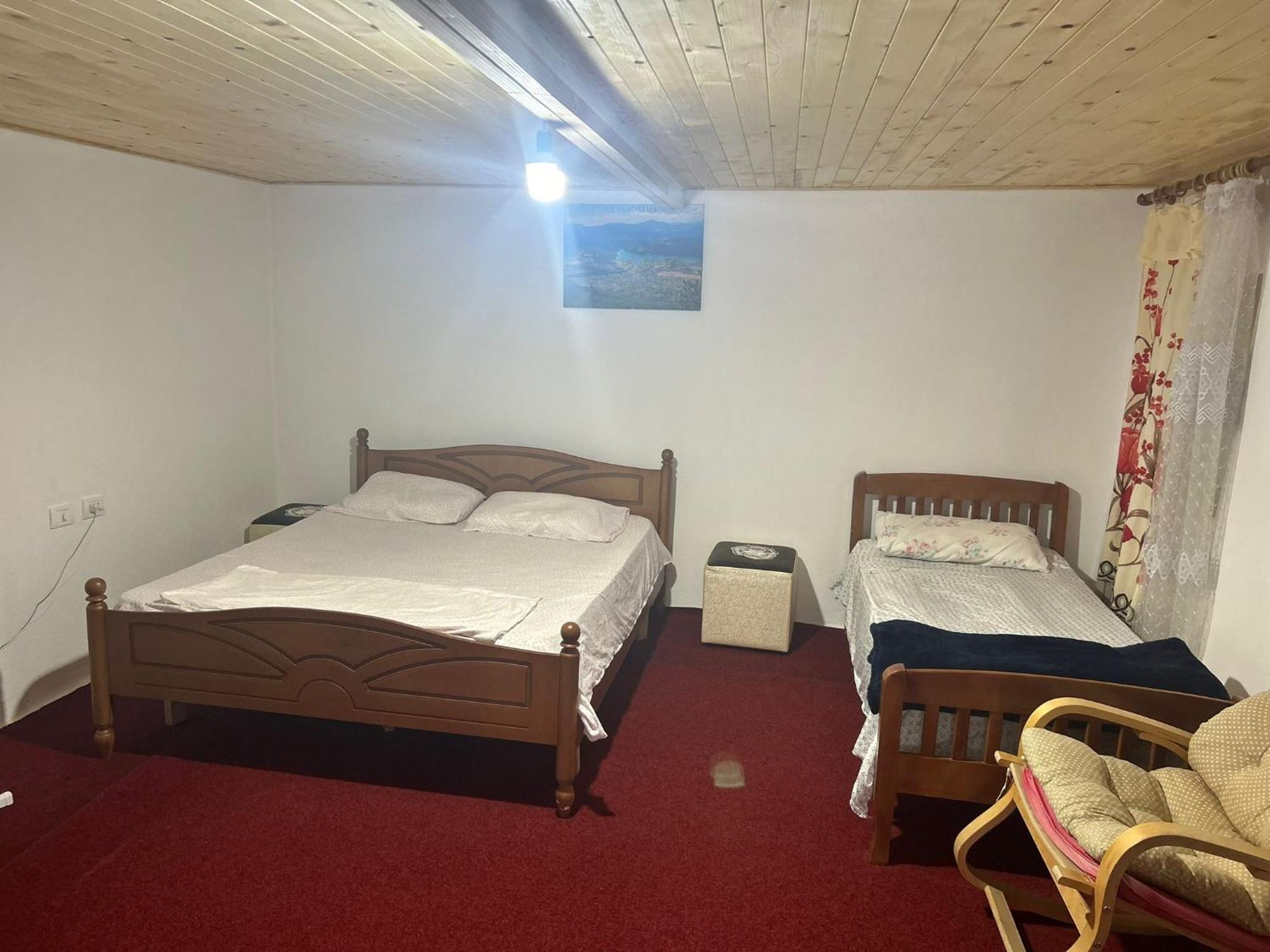Superpanorama Guesthouse Kukes エクステリア 写真