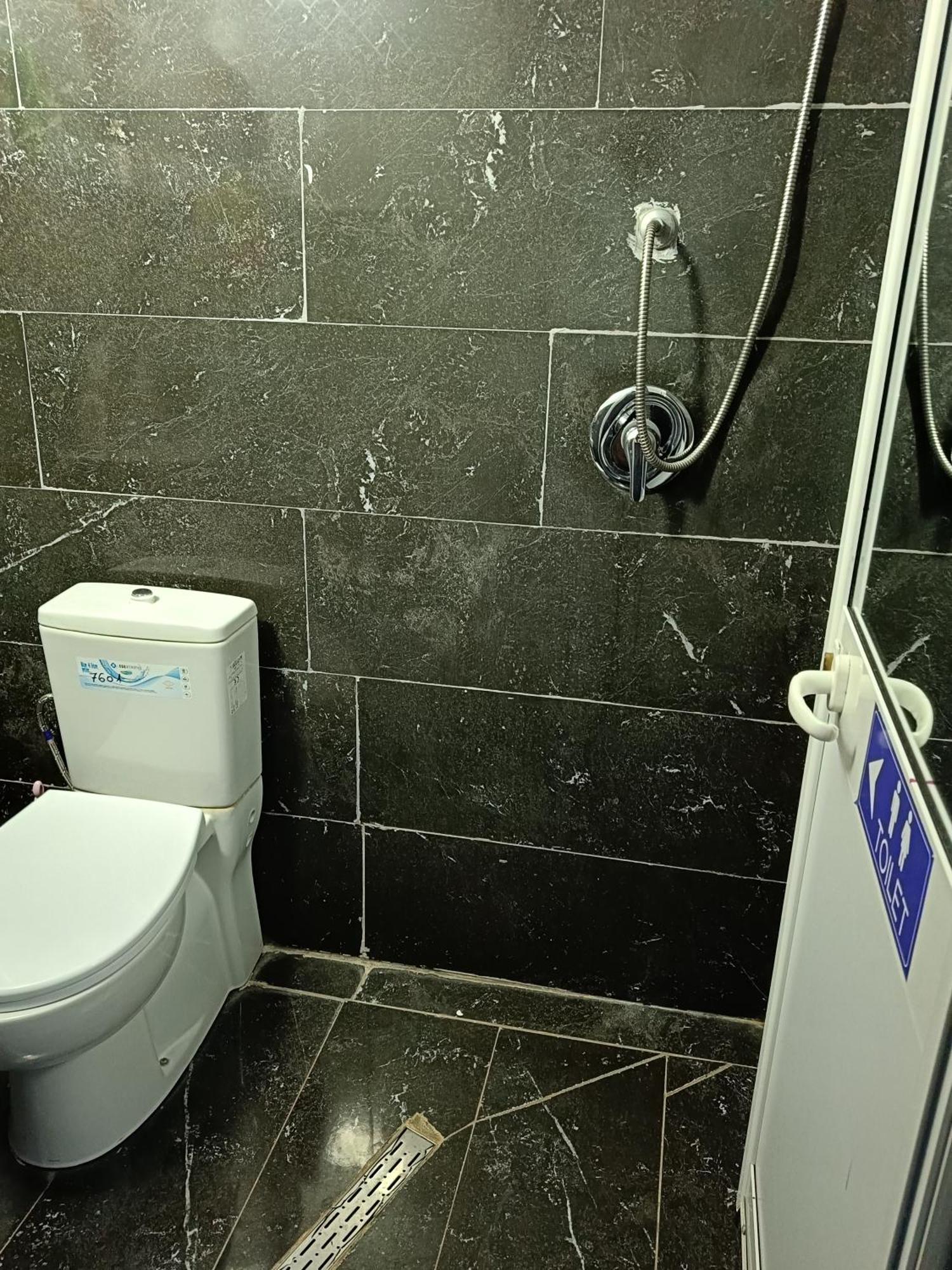 Superpanorama Guesthouse Kukes 部屋 写真